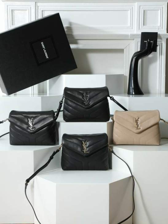 Picture of Saint Laurent Handbags _SKUfw213817870fw